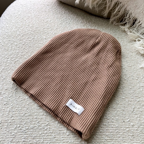 Kindly Her Tan Ribbed Beanie - Picture 1 of 4